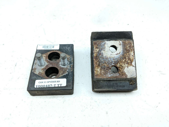 11 Can Am Spyder RT SE5 Engine Motor Front Support Mount Bracket Rubber 11 Can Am Spyder RT SE5 Engine Motor Front Support Mount Bracket Rubber