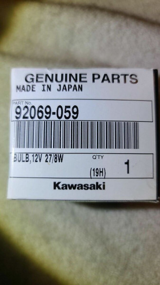 1984-2006 Kawasaki Vulcan Bayou Ninja GPz Bulb 12V 27/8W 92069-059