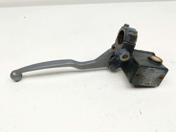 07 Suzuki Vinson 500 4x4 Front Right Hand Brake Lever Master Cylinder 07 Suzuki Vinson 500 4x4 Front Right Hand Brake Lever Master Cylinder