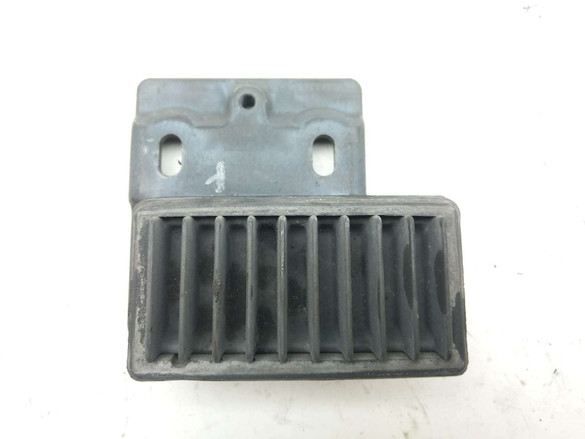 15 Yamaha YZF R3 Voltage Regulator Rectifier Cover Panel Grill Plastic 15 Yamaha YZF R3 Voltage Regulator Rectifier Cover Panel Grill Plastic