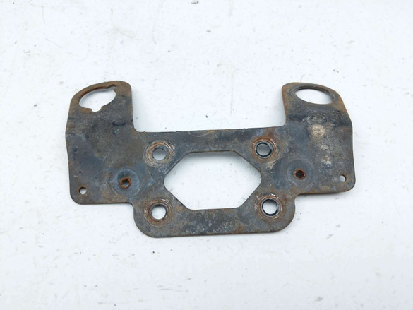 03 06 Polaris Magnum 330 4x4 Handlebar Handle Bar Mount Bracket 03 06 Polaris Magnum 330 4x4 Handlebar Handle Bar Mount Bracket