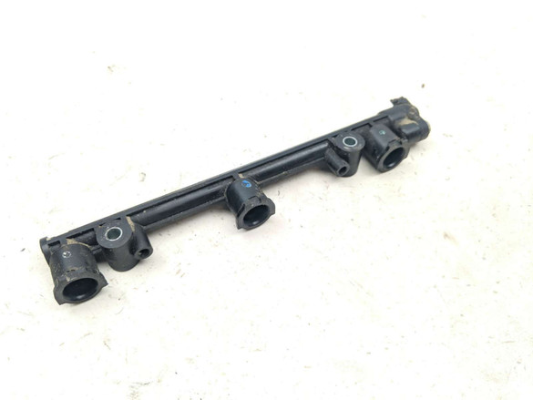 08 Triumph Tiger 1050 Gas Fuel Injector Rail 08 Triumph Tiger 1050 Gas Fuel Injector Rail
