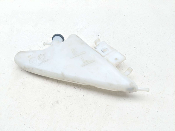 15 Suzuki GSXR 600 750 Coolant Overflow Reservoir Bottle Tank 15 Suzuki GSXR 600 750 Coolant Overflow Reservoir Bottle Tank