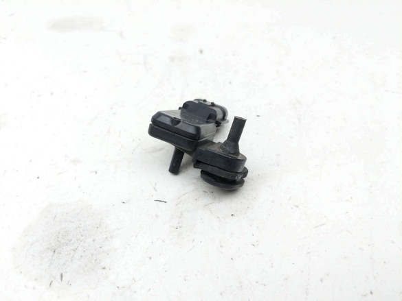 07 08 Kawasaki Ninja ZX6R ZX600 MAP MAF Sensor Pressure 21176-0058