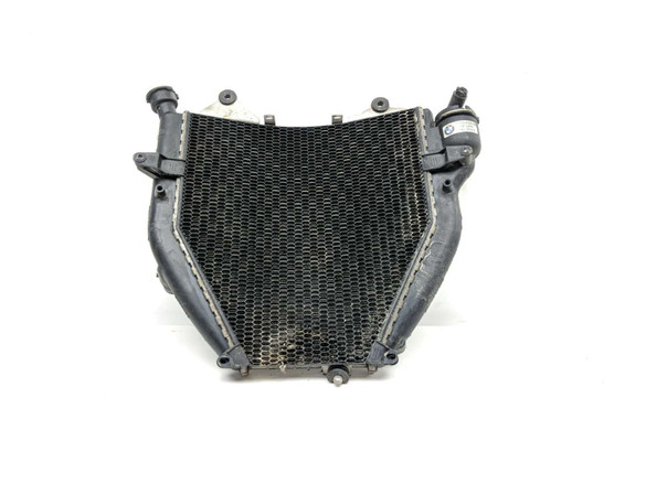 13 BMW K1600 GTL Radiator 7726415-03