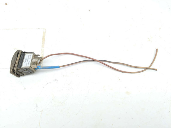 20 Can Am Defender MAX HD8 DPS Accessory Switch (B)