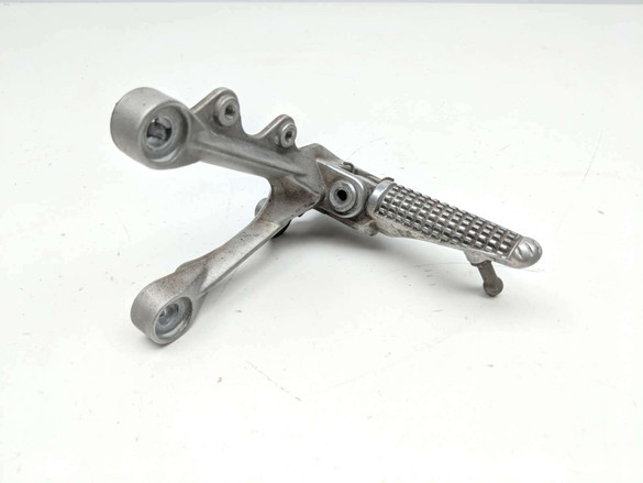 05 06 Kawasaki ZX 6 ZX636 Left Rearset Front Driver Peg