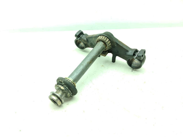 82 Honda GL 1100 Goldwing Bottom Lower Triple Steering Tree Clamp