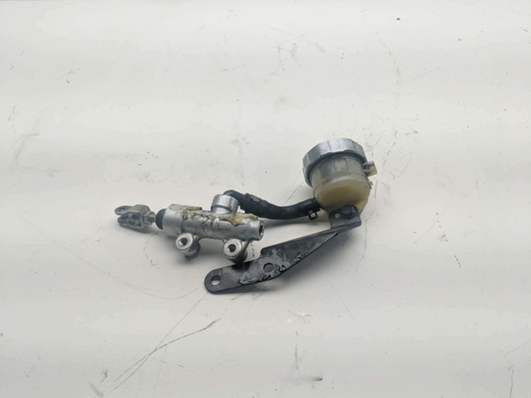 12 Victory Cross Country Tour 1731 Rear Brake Master Cylinder