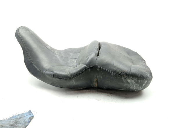 05 Harley Electra Glide Classic FLHTCI Front Driver Rear Passenger Seat