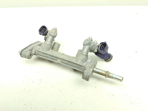 18 Kawasaki Mule 4010 KAF 620 4x4 Fuel Injection Injector Rail