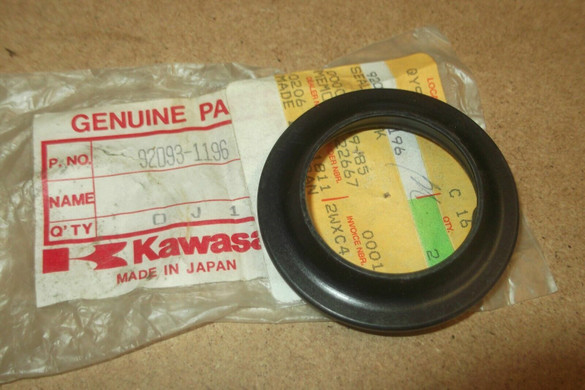 KAWASAKI EL250 EN450 EN500 EX250 EX500 NOS FORK SEAL DUST COVER - # 92093-1196