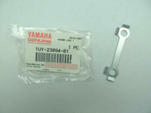 NOS Yamaha Genuine Front Fork Lock Washer 1UY-23894-01