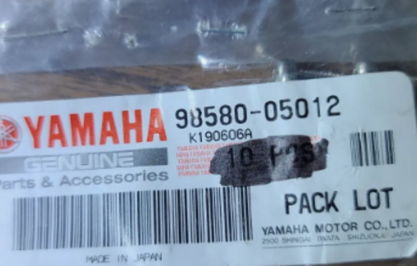 Yamaha 98580-05012 Pan Head Screw Genuine OEM New QTY 5