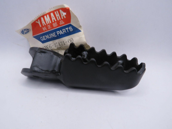 1979-1982 Yamaha YZ IT Footrest Peg NOS OEM 2W6-27421-00-33