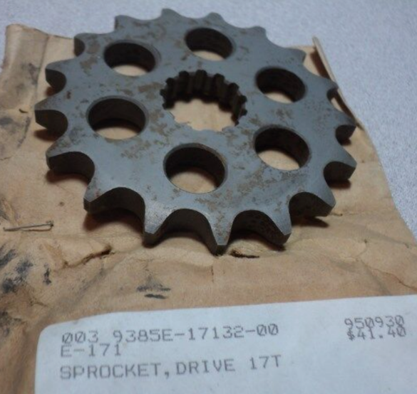QTY 2 | 1967-1981 Yamaha RD YR XS TX SR Front Sprocket 17T OEM 168-17461-70