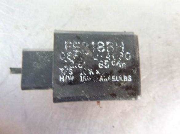 06 07 08 Triumph Daytona 675 Relay Turn Signal Flasher FE218BH 06 07 08 Triumph Daytona 675 Relay Turn Signal Flasher FE218BH