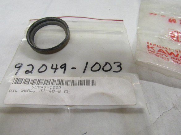 NOS Kawasaki OEM Clutch Release Oil Seal 83-84 ZX1100 81-83 KZ550 92049-1003