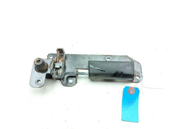 16 Honda Pioneer SXS 1000 M5 Front right Passenger Door Latch