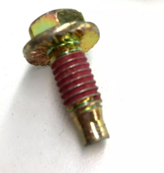 POLARIS NOS OEM SNOWMOBILE GENUINE VINTAGE BOLTS QTY2 7515432 POLARIS NOS OEM SNOWMOBILE GENUINE VINTAGE BOLTS QTY2 7515432