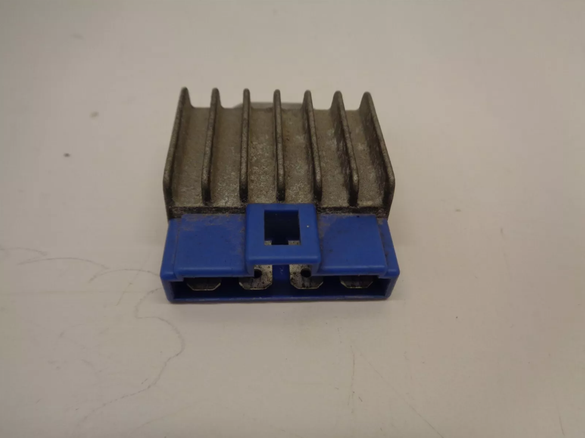 1994-2001 Yamaha Snowmobile OEM Voltage Regulator 8AB-81910-00-00