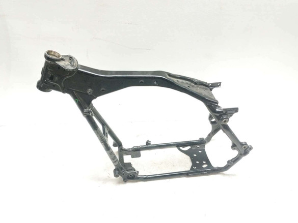 17 Harley FLHTCUTG Tri Glide Ultra Main Frame STRAIGHT SLVG