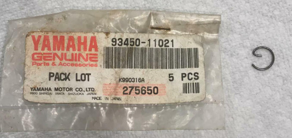 NOS Genuine Z88 Yamaha Circlip OEM Part 93450-11021 QTY-2