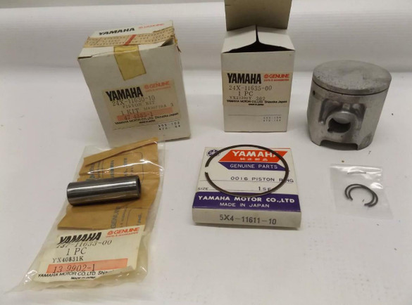 YAMAHA NEW OEM PISTON KIT 1983-84 YZ125 24X-11630-10