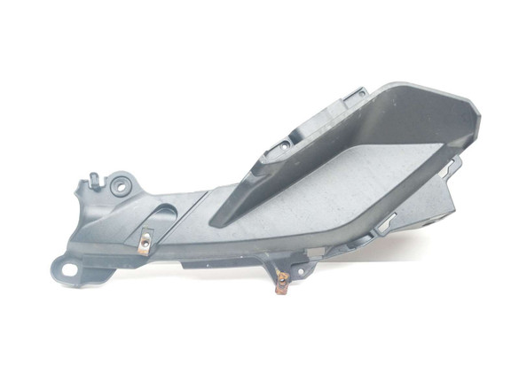 15-18 Yamaha YZF R3 Left Side Fairing Cover Panel (A)