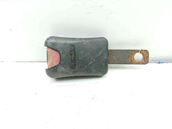 17 Club Car Carryall 1700 Front Right Seat Safety Seatbelt Buckle