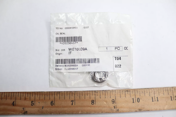 CAN-AM Oil Seal 420250457 OEM Can-Am Outlander Renegade Maverick Defender