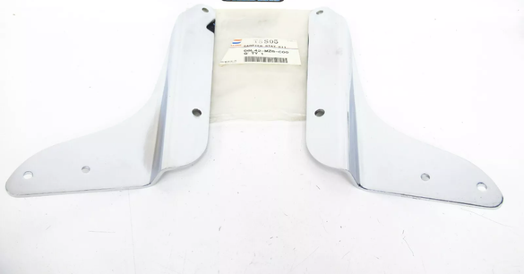 NOS Genuine Honda Rear Carrier Stay Side Plates Shadow VLX 600 08L42-MZ8-C00