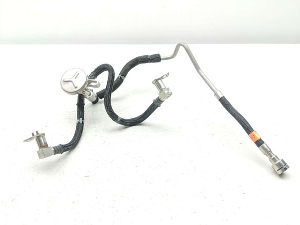 22 -24 Harley Davidson Nightster RH975 S Injector Rail Petrol Gas Fuel Line Hose