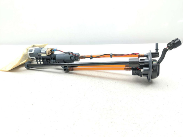 22 -24 Harley Davidson Nightster RH975 S Petrol Gas Fuel Pump Assembly