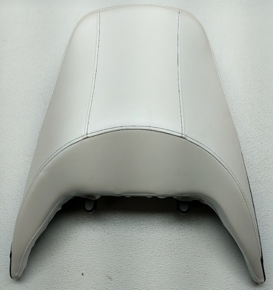 YAMAHA NOS OEM SINGLE SEAT ASSY. WHITE 2017-2019 VX1050A/B/C F2X-U372A-90