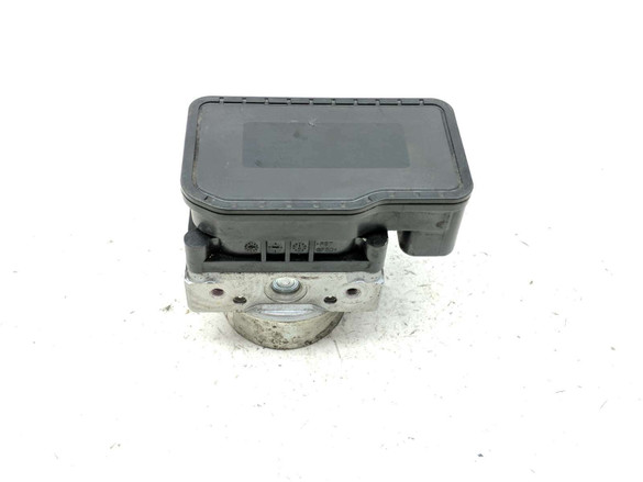 13-16 Triumph Trophy 1200 SE ABS Pump Anti Lock Brake Control Module Unit