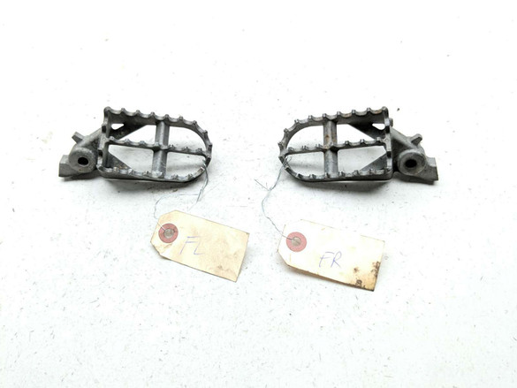 05-08 BMW R1200GS Aftermarket Front Left Right Foot Pegs