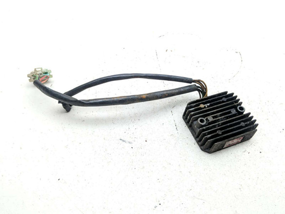 83 84 Honda GL650 Silverwing  Voltage Regulator Rectifier