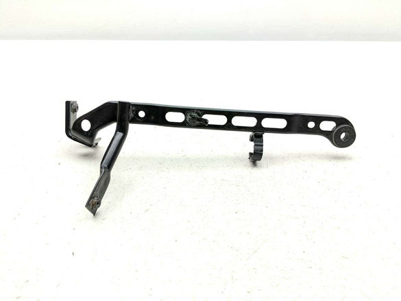 14 15 Honda Valkyire 1800 GL1800C Right Radiator Fairing Mount Bracket Holder