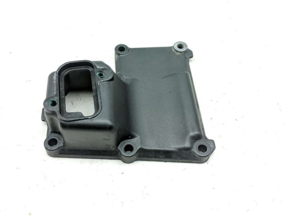 09-14 Yamaha YZF R1 Engine Motor Crank Case Breather Cover