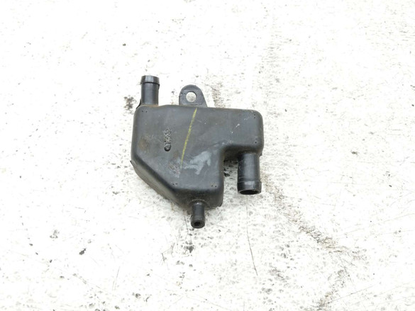 88-00 Honda GL1500 Goldwing Plastic Air Breather Valve