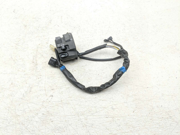 22-24 Yamaha YZF-R7 YZF R7 Left Control Headlight Switch