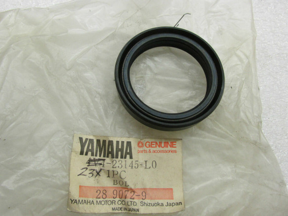 NOS Yamaha OEM Oil Seal 1983-1987 YZ490 YZ250 1983-1986 TT600 23X-23145-L0
