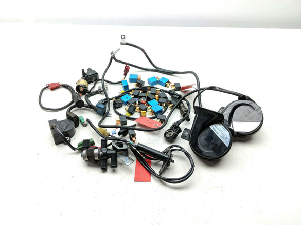 05-10 Honda Goldwing GL 1800 Relay Set Air Valve Tip Over Horn