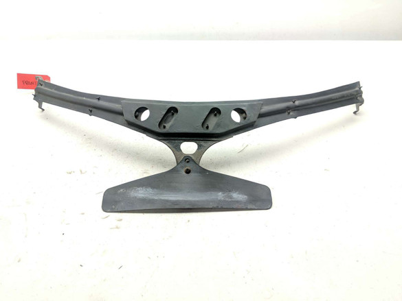 01-05 Honda Goldwing 1800 GL1800 Front Windshield Mount Bracket