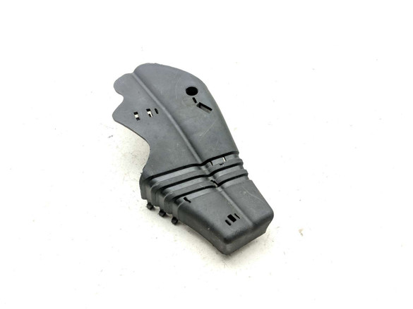 10 Harley Davidson Iron XL883 Electrical Cover 70466-07