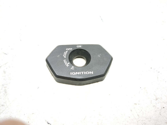 08-18 Suzuki Hayabusa GSX1300R Ignition Switch Cover
