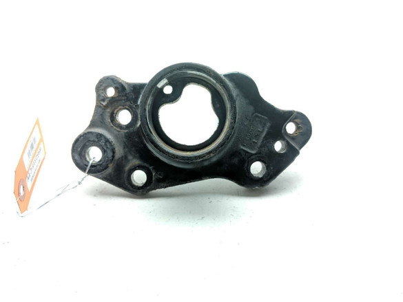 10-16 Harley FLHTKSE Electra Glide Ultra Right Engine Motor Mount Bracket