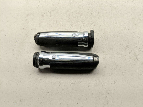 10-16 Harley FLHTKSE Electra Glide UltraThrottle Tube And Grips