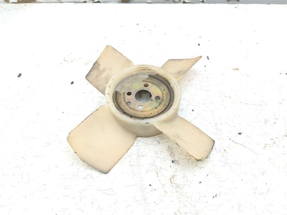 04 05 Kubota RTV 900 RTV900 Engine Motor Cooling Fan Blades